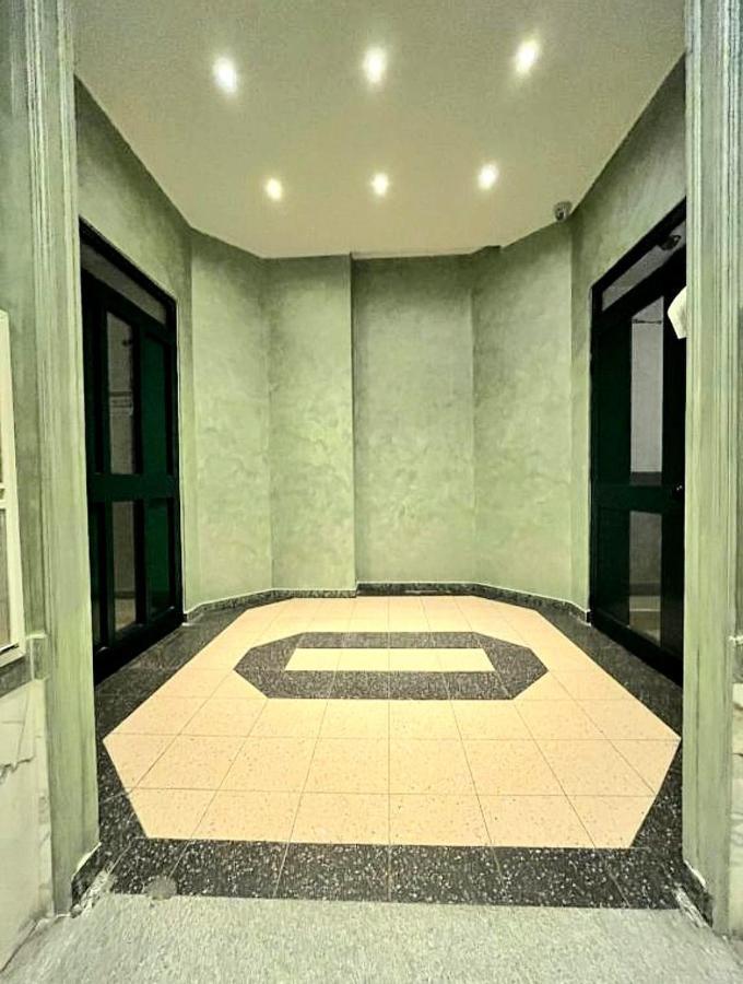 Welcomee Isola Milan Exterior photo
